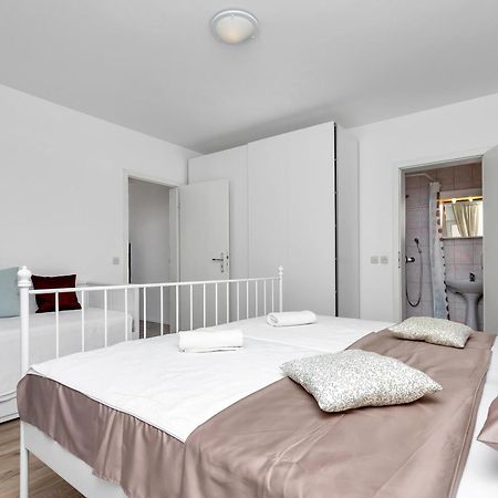 Apartments Marija Makarska Exterior foto