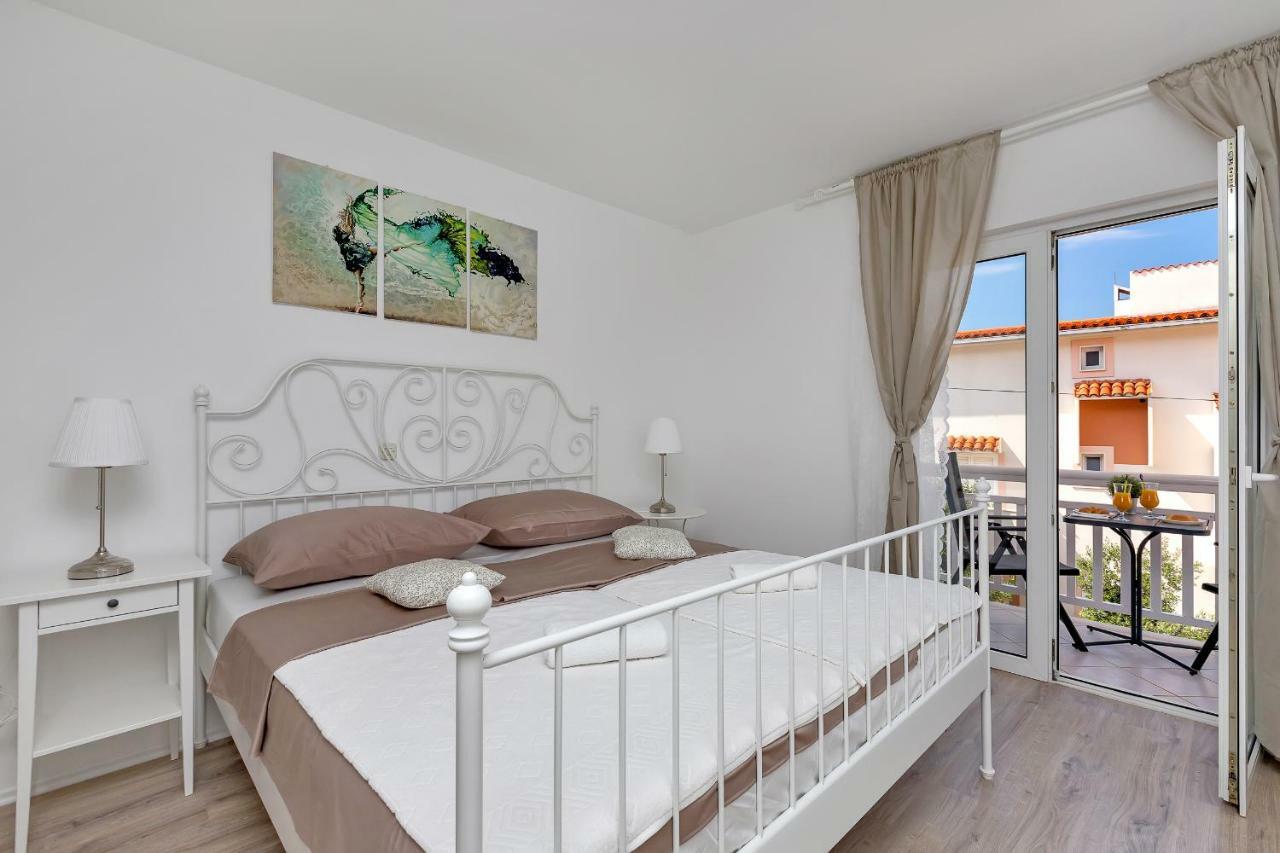 Apartments Marija Makarska Exterior foto